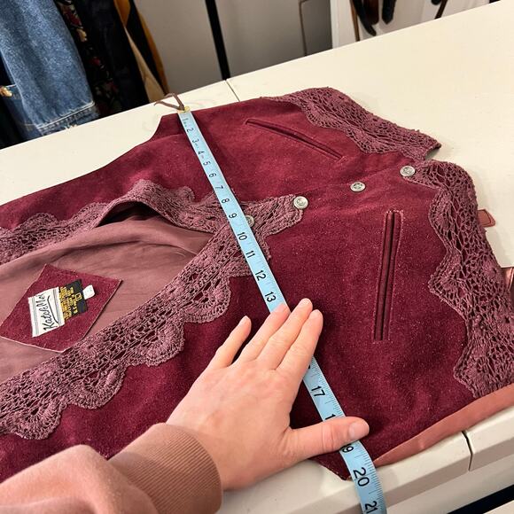 Deadstock 90s Burgundy Purple Suede Genuine Leather Lace Trim Vest Size Large - Picture 8 of 10